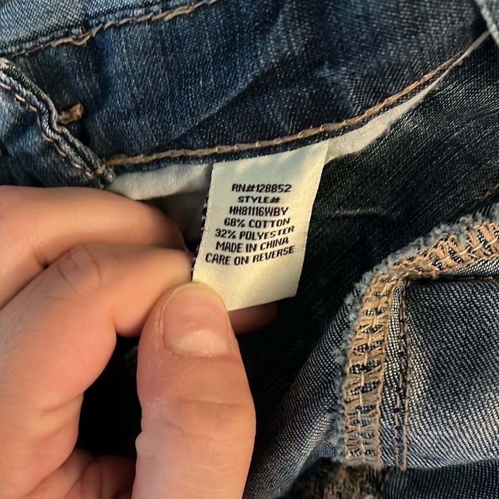 harmony and havoc distressed light wash denim overalls - Picture 11 of 16